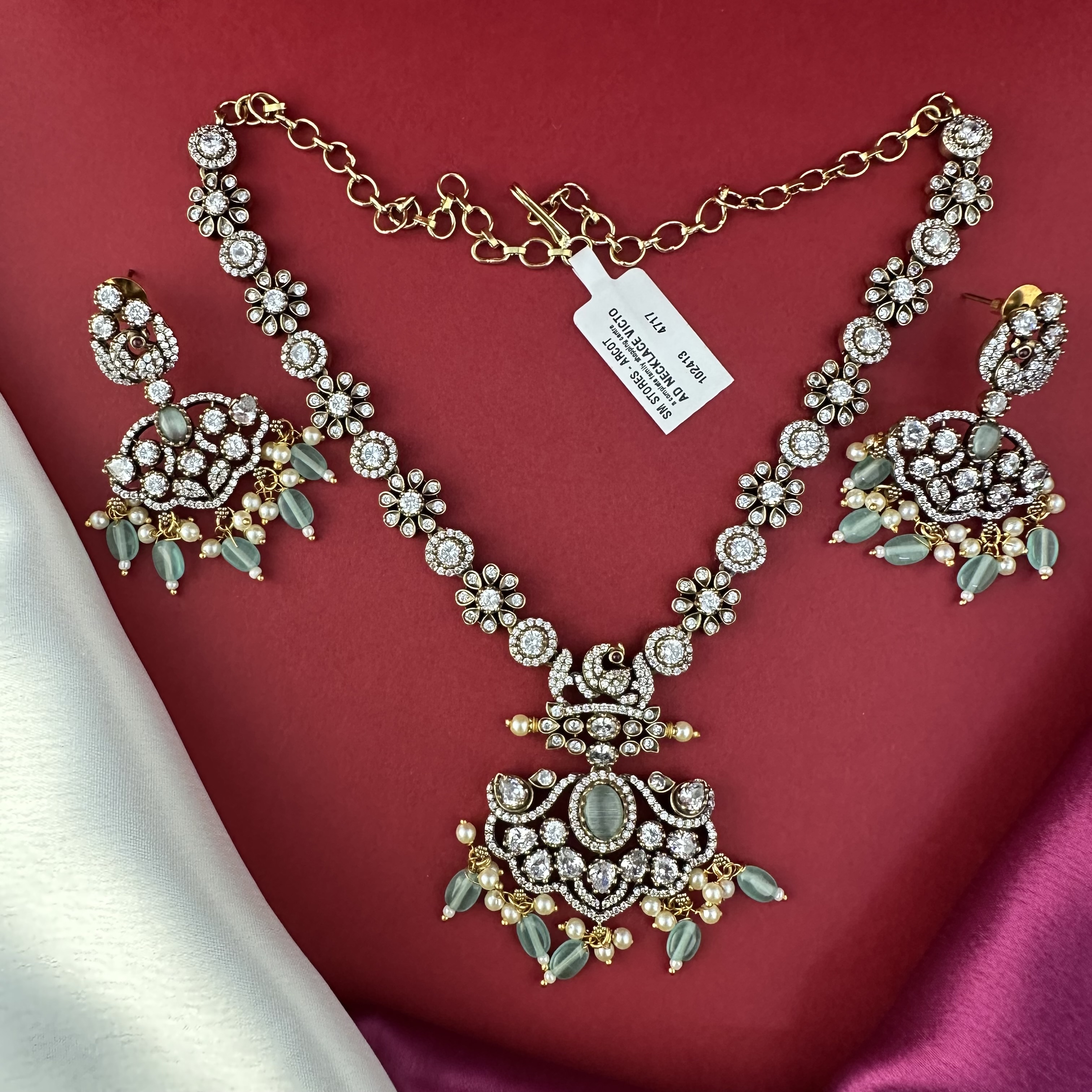 Victorian Necklace NL00003MG