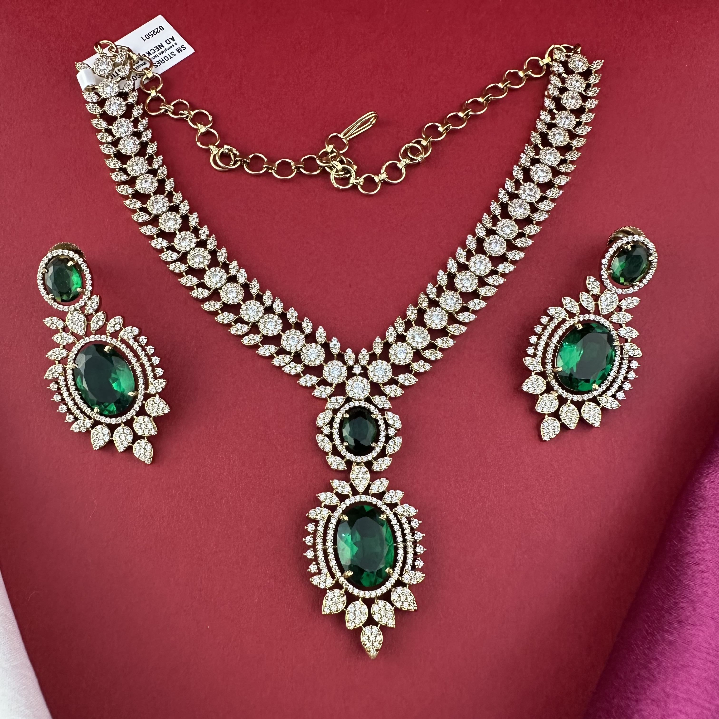Victorian Necklace NL00004GR