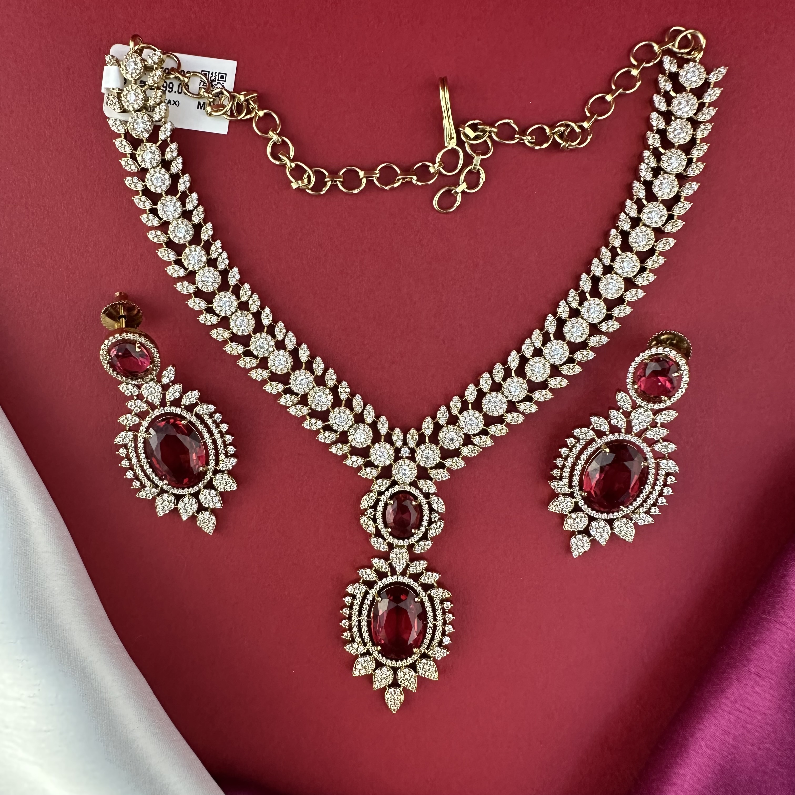 Victorian Necklace NL00004RD