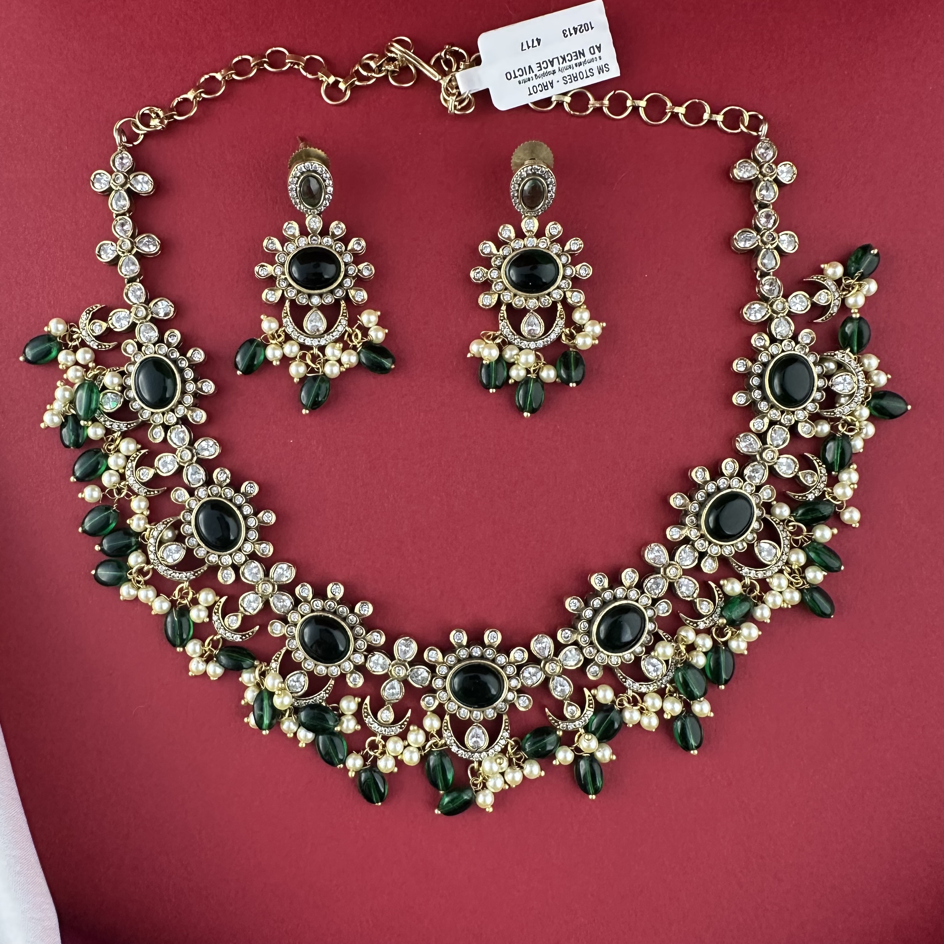 Victorian Necklace NL00007GR